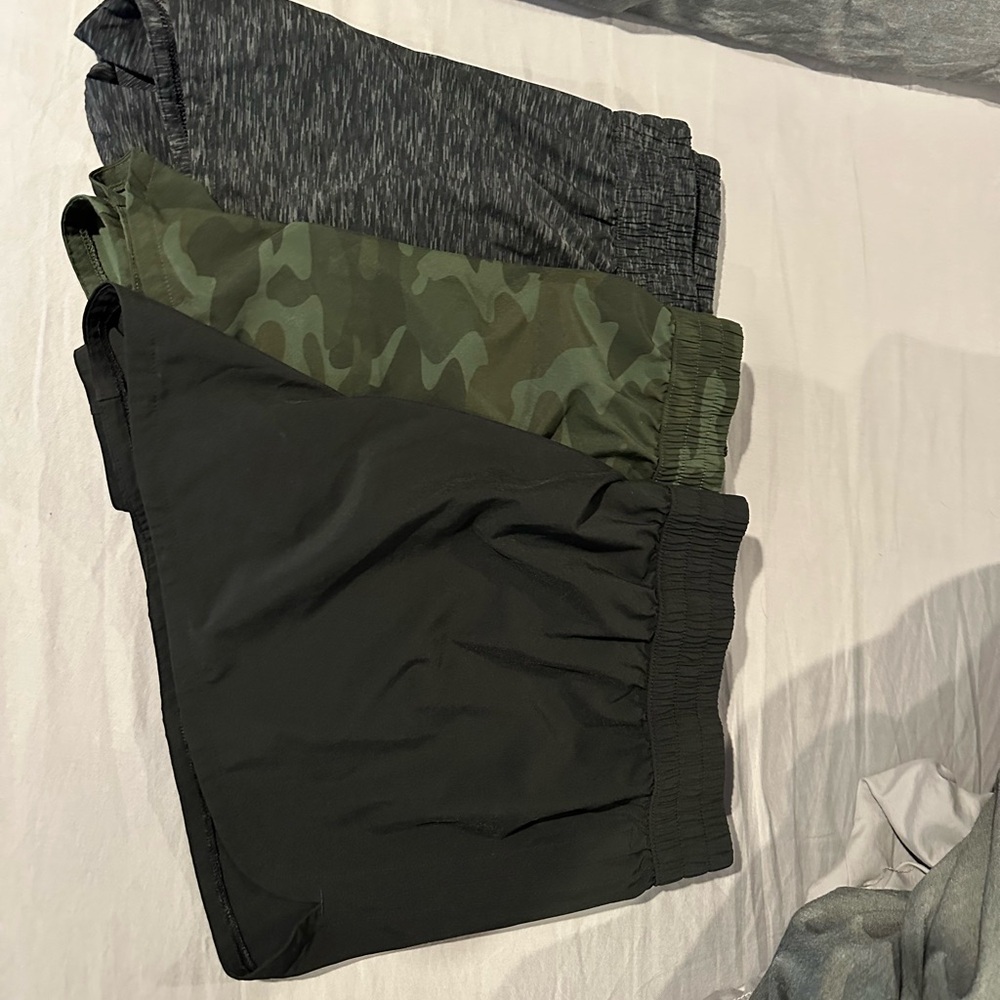DSG 3 Sets of Shorts